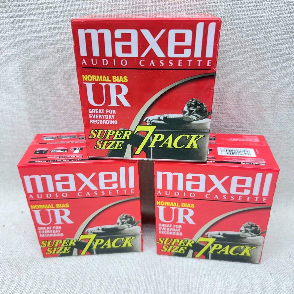 Maxell UR 90 Normal Bias Audio Cassette Tapes 90 Min 21 Pack Total New Sealed